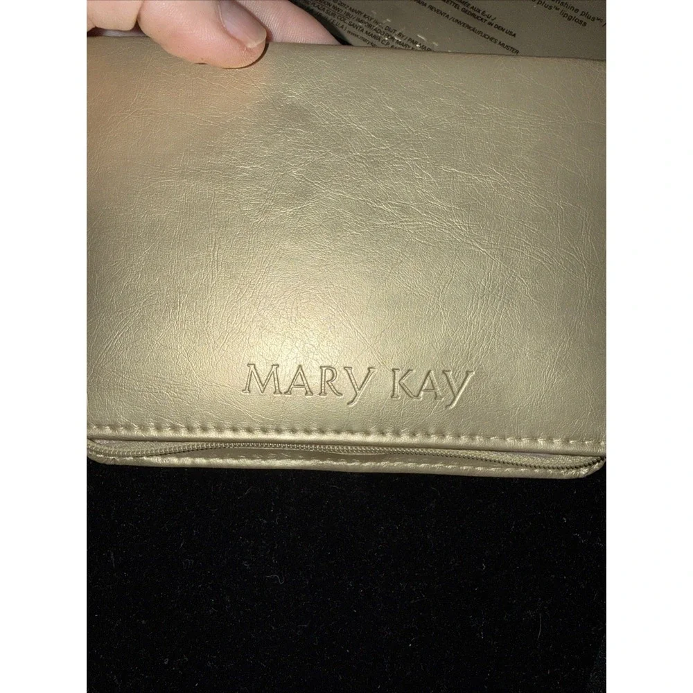 Mary Kay WALLET Holds License, Credit Cards, Cash, Makeup- Lot‎ 2. 5576